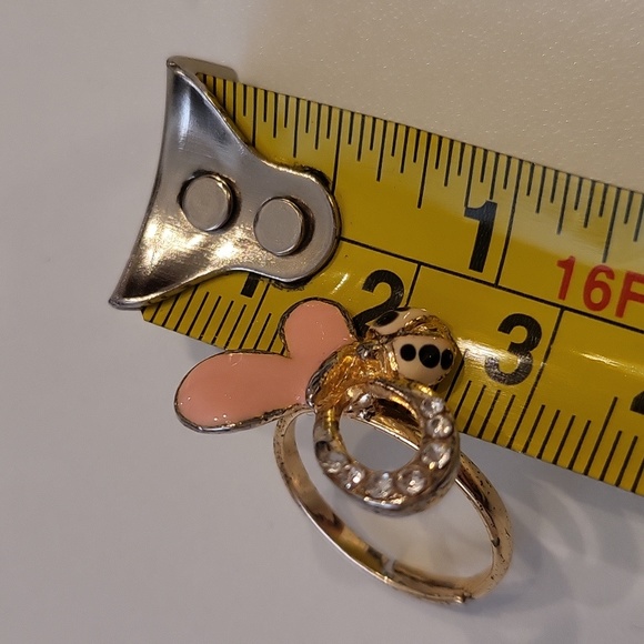 5for$25🥰 VINTAGE BUTTERFLY cz Crystal Pink Lady Bug on Gold ring adjustablesize - Picture 6 of 6